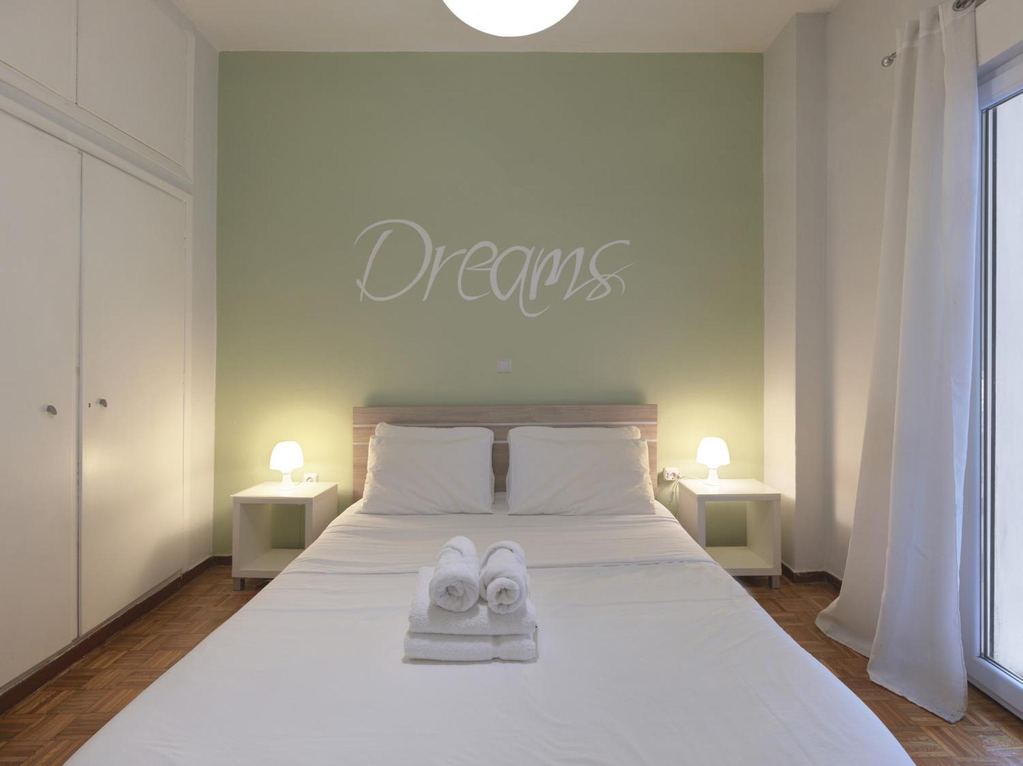 Cozy Athenian One Bd, Pistachio Charm Lägenhet Exteriör bild